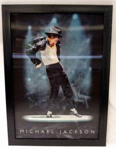 lot 122 image: Framed Michael Jackson Hologram Type 3D Lenticular Poster with Movement - Pyramid International PPL70075 (29.5 x 21)