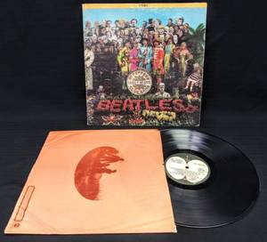 lot 5000 image: The Beatles Sgt Pepper Original 1967 Vinyl LP Record Album SMAS-2653