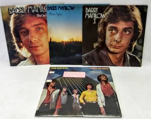 lot 5022 image: 3 Barry Manilow Album (1970s) & Air Supply Lost in Love (1980)