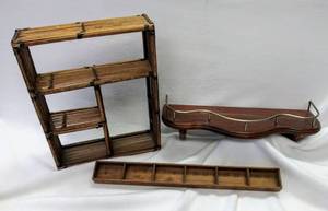 lot 5026 image: wood Wall Decor  Lot of 3