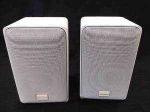 lot 5033 image: Pair of Optimus Pro-X44AV Mini Bookshelf Speakers
