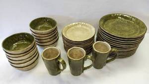 lot 5037 image: Gisella Olive Green by Tabletops Unlimited Dishes