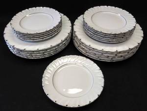 lot 5044 image: Harmony House #3512 Heirloom Fine China Plates  12 Of Each