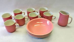 lot 5047 image: Vintage Mikasa Pastelle D6100  3 Bowls, 8 Cups & a Creamer Pitcher