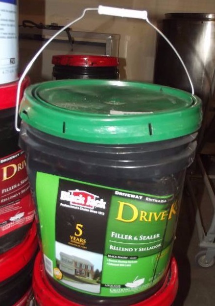lot 4207C image: BlackJack Drive-Kote 500 Filler & Sealer