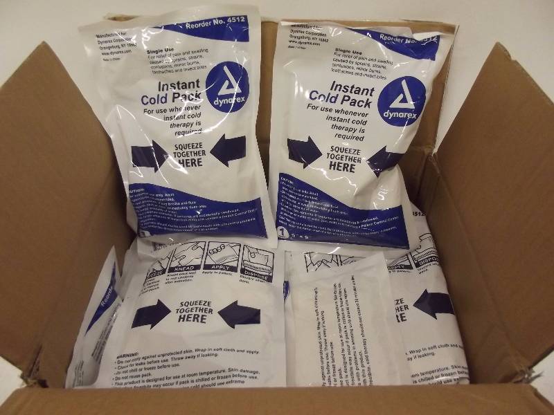 lot 4212 image: Lot of Dynarex Instant Cold Packs