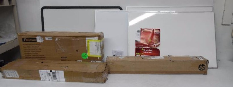 lot 4264 image: Yet Another Office Supply Lot