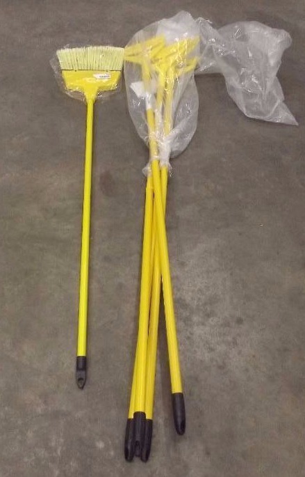 lot 4296 image: Lot of Plastic QC 60 Yellow Metal Handles and Yellow Broom