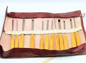 lot 2001 image: Set of 12 Pfeil Swiss Made Wood Working Tools
