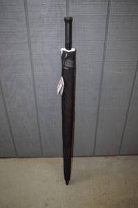 lot 29 image: Weatherman 68 Golf Umbrella