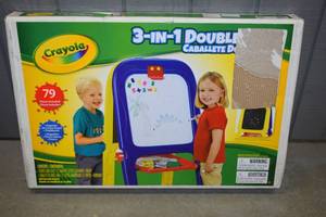 lot 56 image: Crayola 3-in-1 Double Easel