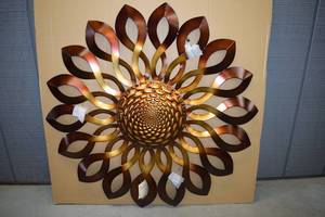lot 59 image: Regal Art and Gift Infinity Sun IndoorOutdoor metal 30