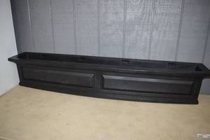 lot 102 image: Black Plastic Planter Box 5 Foot Long x 10 deep x 10 tall