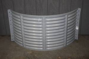 lot 195 image: Amerimax Heavy Duty Vinyl Area Wall 24 x 37
