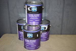lot 417 image: 4 Gallons PPG 7-Line Gloss Alkyd Paint