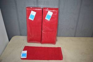 lot 521 image: 12 Room Essentials Red Kitchen Towels