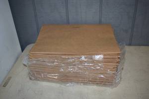 lot 318 image: 24 Yard Waste Leaf Bags