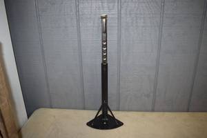 lot 322 image: Set of 4 Correll Low Height Adjustable Activity Table Legs