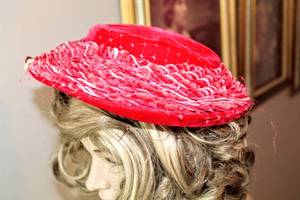 lot 6125 image: Womens Vintage Hats (4) and Bow (1) Lot including Asbury, Irene of New York, Design By D. Charles, and Chanda, The French Room Marshall Field and Co.
