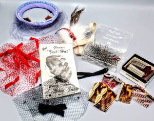 lot 6128 image: Amazing Lot Full of Vintage Hair Head Pieces, Glamorous Veil Hat and more