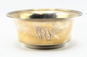 lot 5975 image: Antique Sterling Silver Bowl - Engraved with the date Feb. 21. 1901 and Initials Monogram