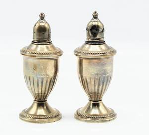 lot 5978 image: Sterling Silver Salt and Pepper Shakers