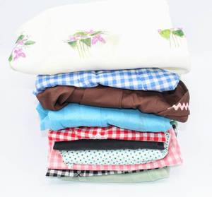 lot 6098 image: Lot of 10 Vintage Aprons