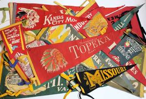 lot 6153 image: 20 Vintage Mid Century Felt Pennants