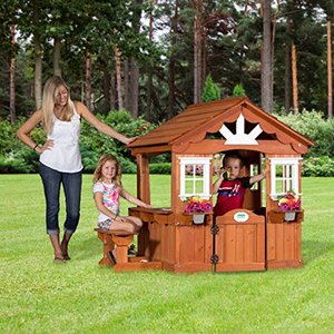 lot 14 image: Backyard Discovery Scenic All Cedar Wood Playhouse