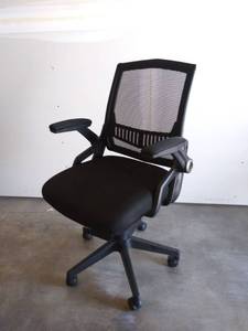 lot 73 image: Office Chairs, ZLHECTO Mid-Back Computer Desk Chairs with Ergonomic Back, Swivel Task Chairs with Thick Cushion, Upgraded Huge Cushion Foam - Hold up to 300lbs