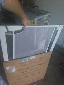 lot 161 image: Heele 29.5-40.5 Inches Wide Baby Gate Metal Mesh Auto Close with Easy Walk Thru Door Hardware and Pressure Mounted Indoor Safety Baby Proofing Child Pet Dog Gates for Stairs Doorway Hallway Kitchen