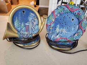 lot 5237 image: Lot of 2 Christmas Lights.Decorative Santa and Wiseman Tested and Working