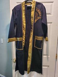 lot 6090 image: Black and Gold Egyptian Rope