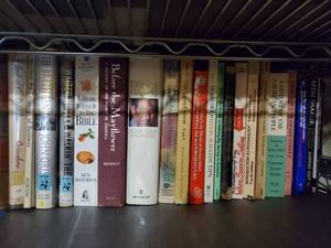 lot 6098 image: Lot of Literature