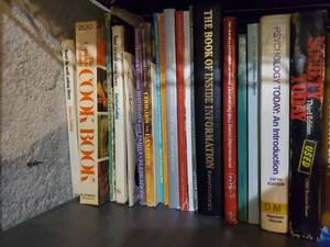 lot 6107 image: Lot of Literature