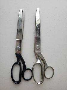 lot 6127 image: Lot of 2 Wiss Sheers