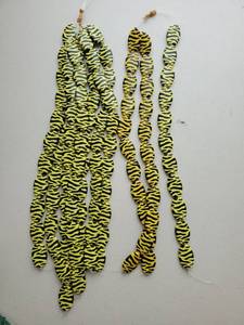 lot 6138 image: Lot of Yellow Beads