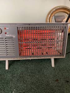 lot 7474 image: Heat Stream 1000 Portable Space Heater