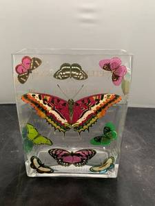 lot 7485 image: Fringe Studio Butterfly Base