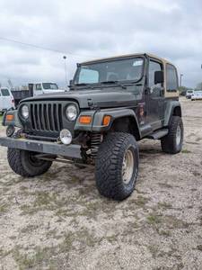 lot 1278 image: 1998 Jeep Wrangler Sahara Edition - Vin 1J4FY49S8WP705198
