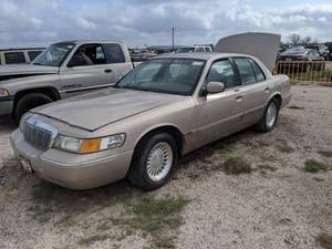 lot 1324 image: 1997 Mercury Grand Marquis LS - Vin 2MEFM75W2WX607823