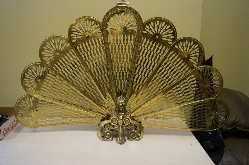 lot 1151 image: Brass fireplace fan