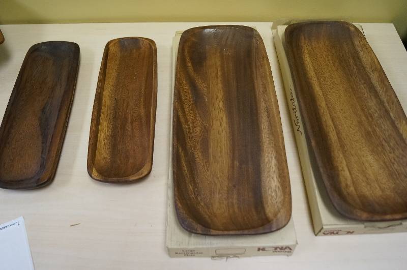 lot 1154 image: Kona Wood Noritake Trays Vintage  Mid Century