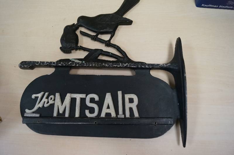 lot 1160 image: Vintage metal address plate