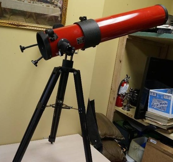 lot 1167 image: tasco reflector telescope