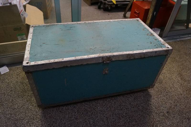 lot 5282 image: Old Trunk