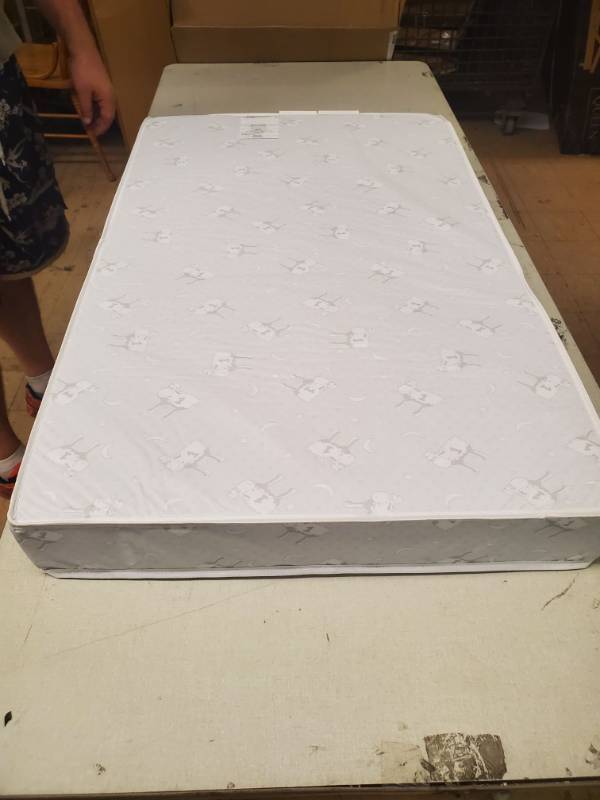 serta mini crib mattress