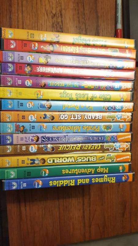 lot 1025 image: (14) Dora the Explorer DVD lot...