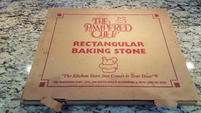 lot 1047 image: NEW The Pampered Chef rectangular b...