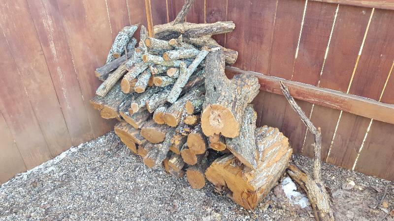 lot 1061 image: Lot of firewood...